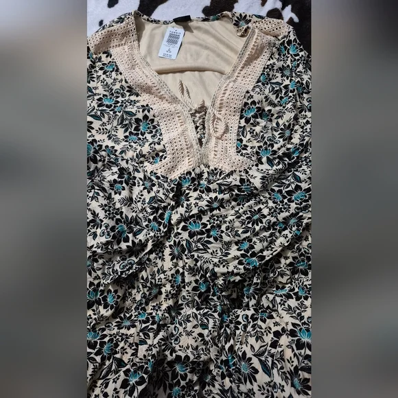 Torrid Mini Gauze Lace-up Skater Dress - Size 2 NWT - Picture 7 of 7